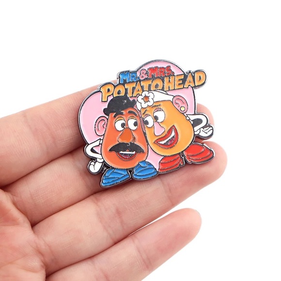 1 LEFT‼️ XL Mr. & Mrs. Potato Head Enamel Pin Disney Toy Story Couple Fan Gift - Picture 3 of 7